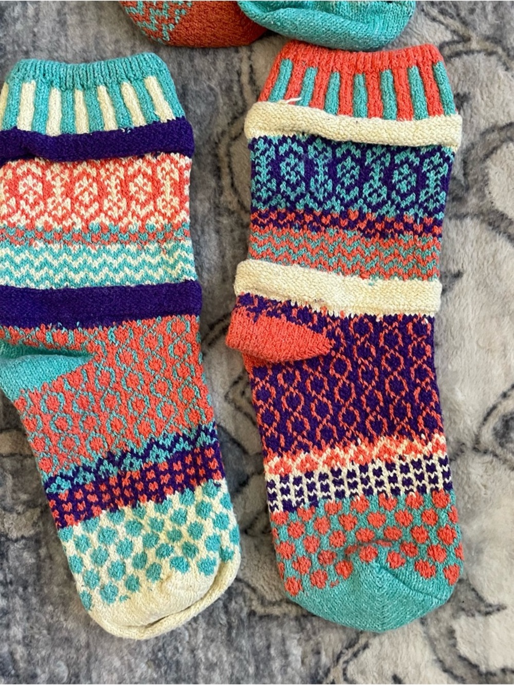 Solemate Socks Mismatched Four Pairs Colorful Preowned Socks - Picture 3 of 5